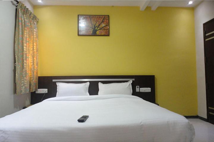 Landmaark Hotels Тирупур Екстериор снимка